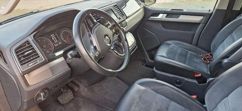 Blau Gebraucht 2017 VW T6 Van | 28.500 € - Bild 1/4