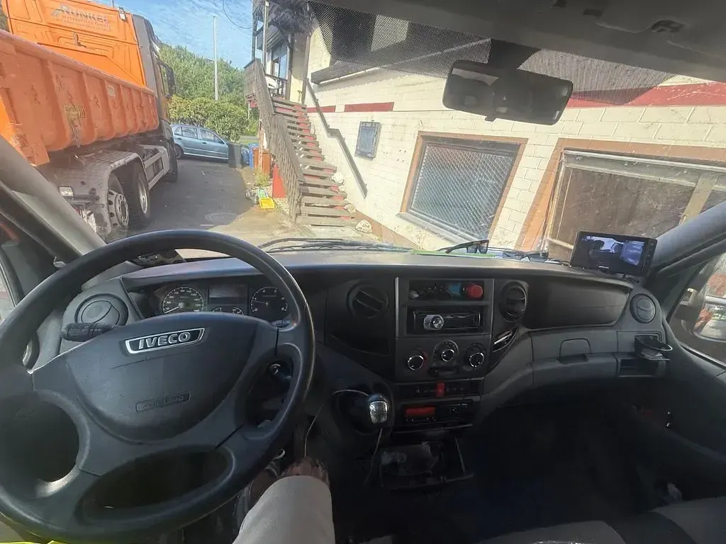 Gebraucht Iveco Daily 170 PS (125 kW) 2013 Orange Limousine