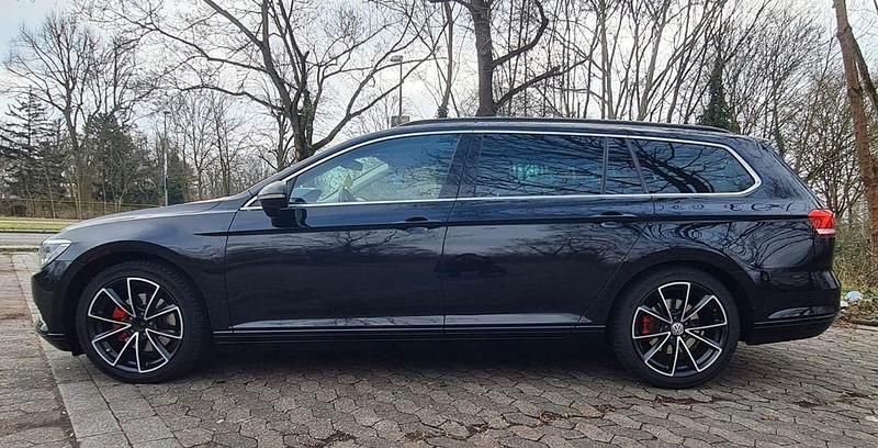 Gebraucht VW Passat Comfortline 150 PS (110 kW) 2017 Schwarz Kombi