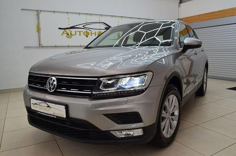 Gebraucht VW Tiguan 150 PS (110 kW) 2016 Silber SUV