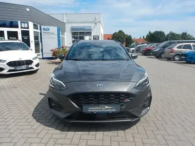 Gebraucht Ford Focus ST-Line 155 PS (114 kW) 2020 Blau Limousine