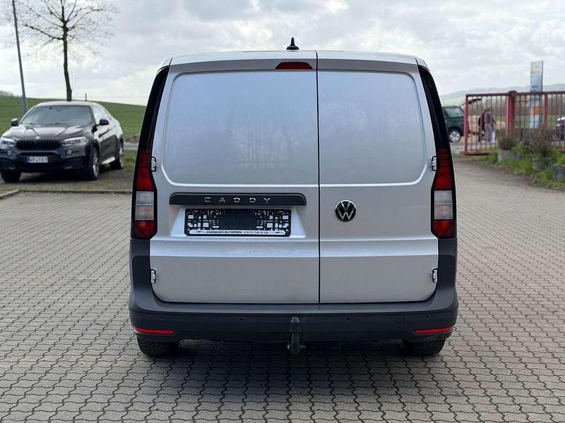 Gebraucht VW Caddy Maxi 102 PS (75 kW) 2021 Silber Van / Kleinbus