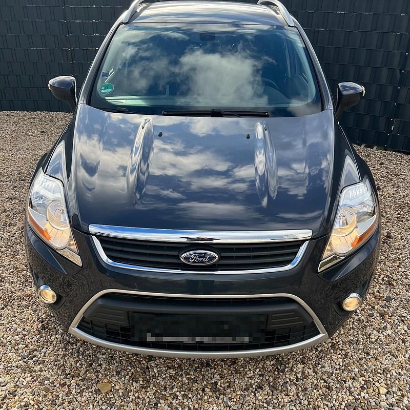 Gebraucht Ford Kuga Titanium 140 PS (102 kW) 2011 Grau SUV