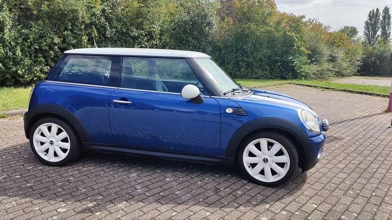 Usado Mini Cooper 120 HP (88 kW) 2009 Azul Citadino