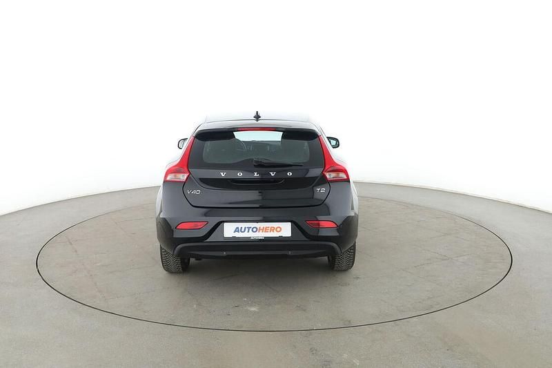 Gebraucht Volvo V40 You! 122 PS (89 kW) 2015 Schwarz Kombi