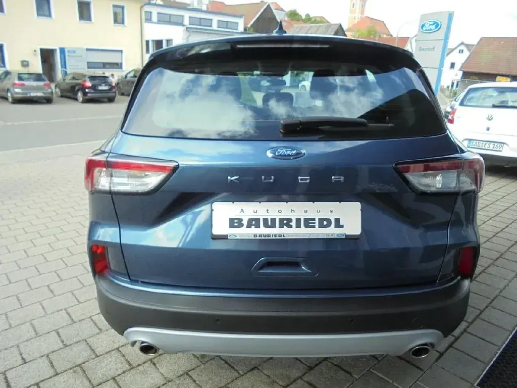 Gebraucht Ford Kuga Cool & Connect 150 PS (110 kW) 2023 Blau SUV