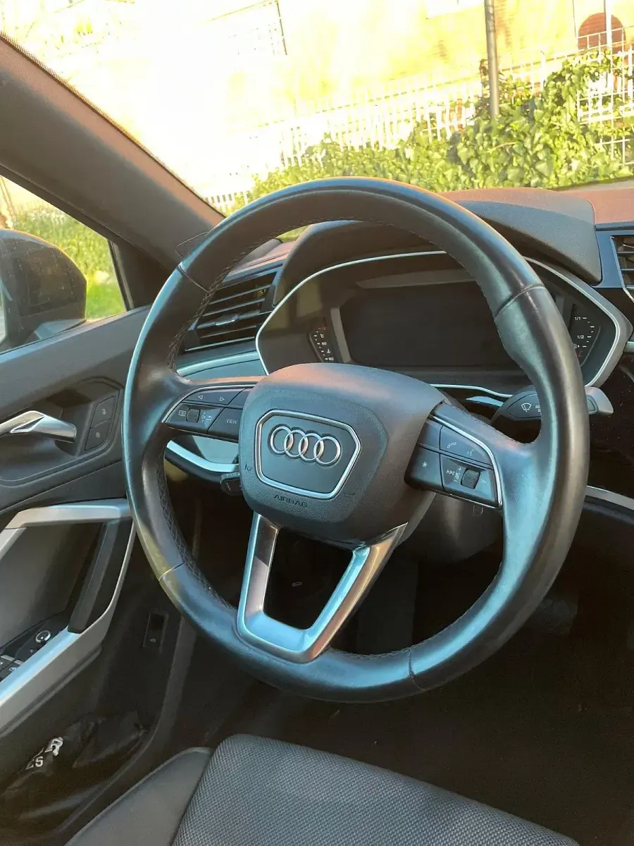 Gebraucht Audi Q3 S-Line 150 PS (110 kW) 2022 Schwarz SUV