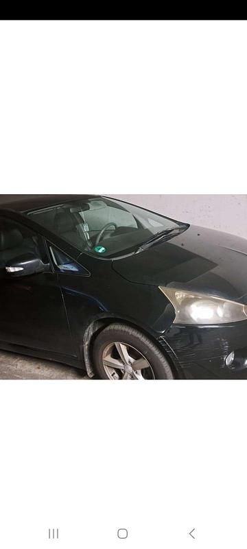 Schwarz Gebraucht 2006 Mitsubishi Grandis Van / Kleinbus | 2.500 € (Teuer) - Bild 1/4