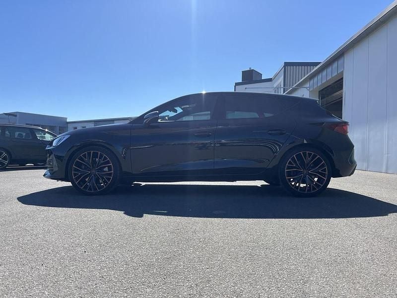 Usata Cupra Leon 245 CV (180 kW) 2023 Nero Berlina