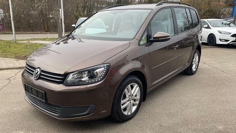 Gebraucht VW Touran Comfortline 140 PS (102 kW) 2012 Braun Van / Kleinbus