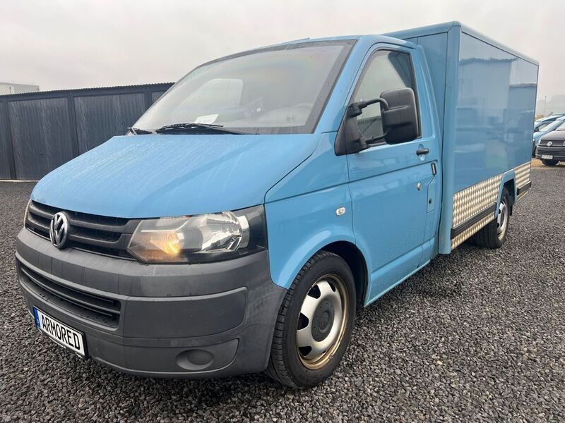 Blau Gebraucht 2012 VW T5 Van | 12.500 € (Etwas zu teuer) - Bild 1/4