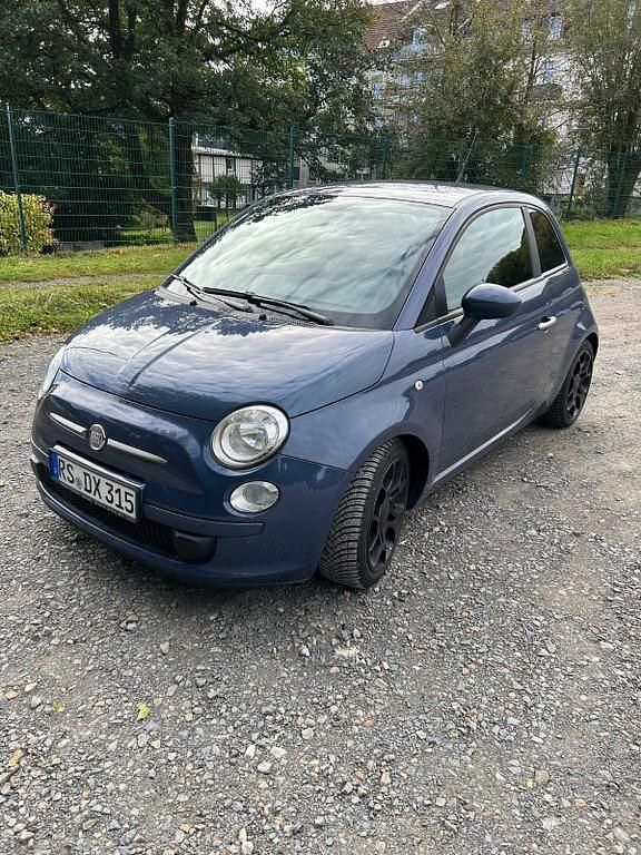 Blau Gebraucht 2011 Fiat 500 Lounge Kleinwagen | 4.600 € (Fairer Preis) - Bild 1/4