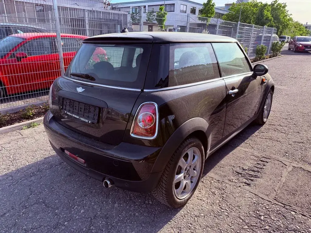 Usata Mini One D 90 CV (66 kW) 2011 Nero Utilitaria
