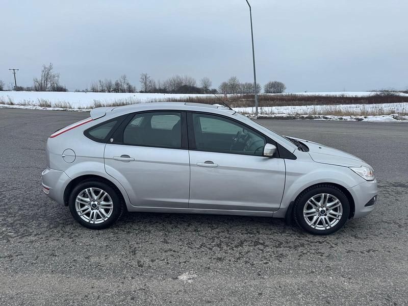 Usata Ford Focus 101 CV (74 kW) 2008 Argento Berlina