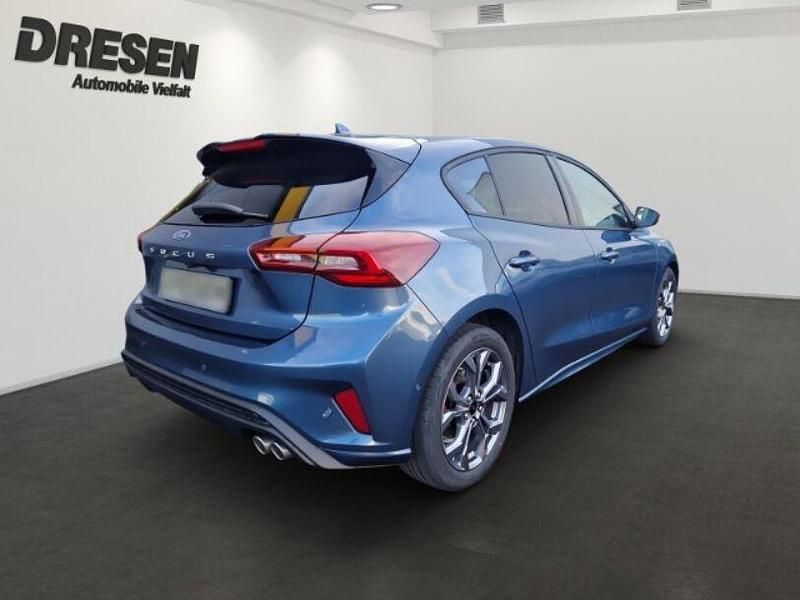 Gebraucht Ford Focus ST-Line 125 PS (91 kW) 2025 Blau Limousine