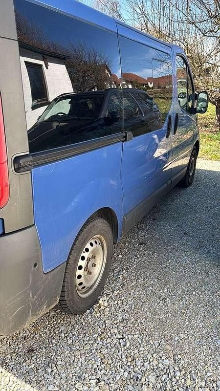 Gebraucht Renault Trafic 145 PS (106 kW) 2007 Blau Van / Kleinbus