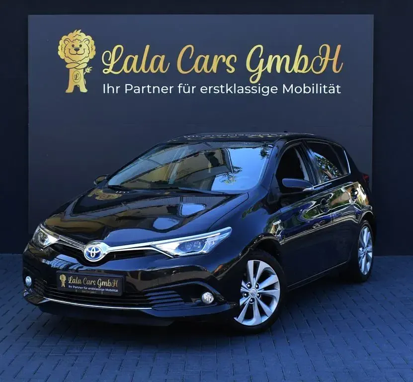 Gebraucht Toyota Auris Hybrid 99 PS (72 kW) 2015 Schwarz Limousine
