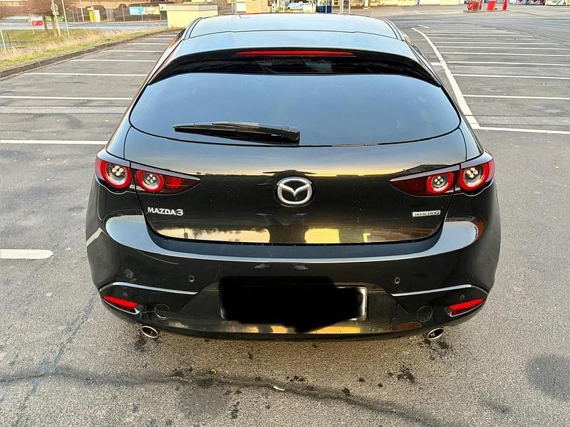 Gebraucht Mazda 3 Selection 122 PS (89 kW) 2019 Schwarz Limousine