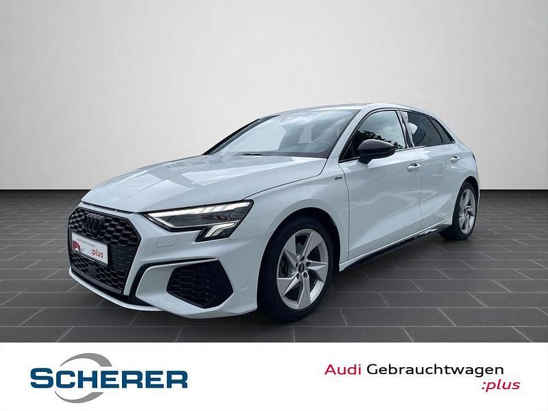 Weiß Gebraucht 2023 Audi A3 Sportback S-Line Limousine | 33.350 € (Fairer Preis) - Bild 1/4
