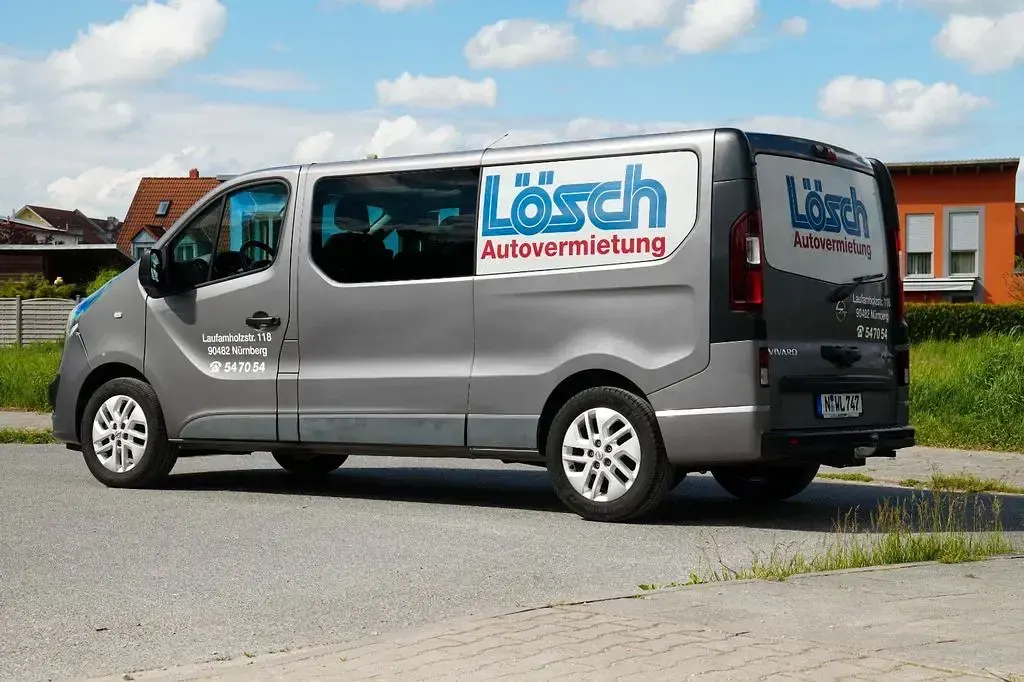 Gebraucht Opel Vivaro 140 PS (102 kW) 2015 Grau Van / Kleinbus