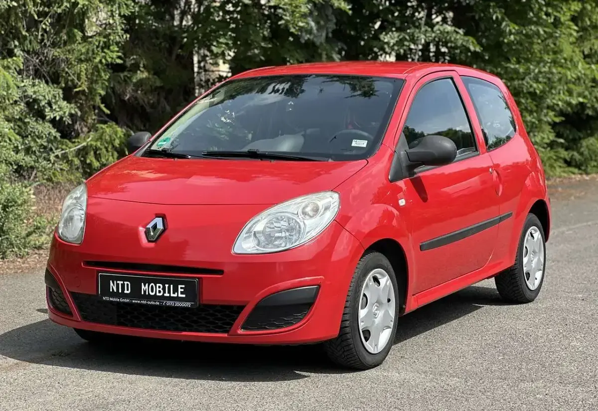 Gebraucht Renault Twingo Authentique 58 PS (42 kW) 2008 Hellrot Kleinwagen