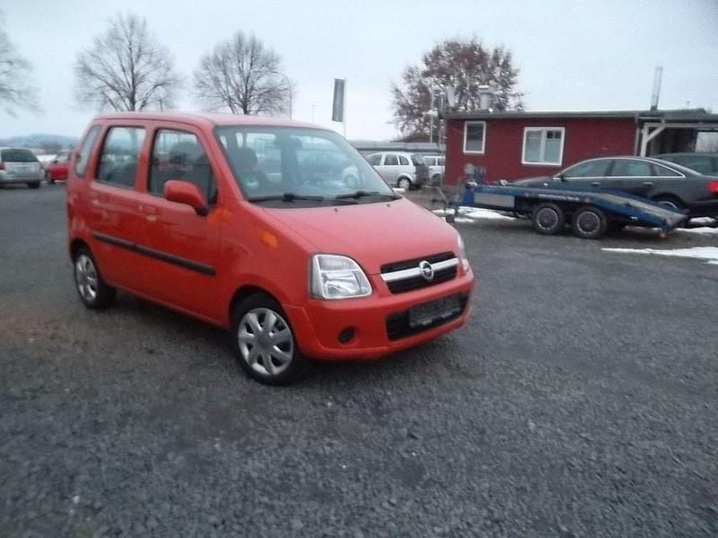 Orange Gebraucht 2006 Opel Agila Cosmo Kleinwagen | 1.749 € (Fairer Preis) - Bild 1/4