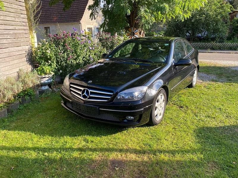 Schwarz Gebraucht 2009 Mercedes CLC220 Edition Kleinwagen | 4.800 € (Fairer Preis) - Bild 1/4
