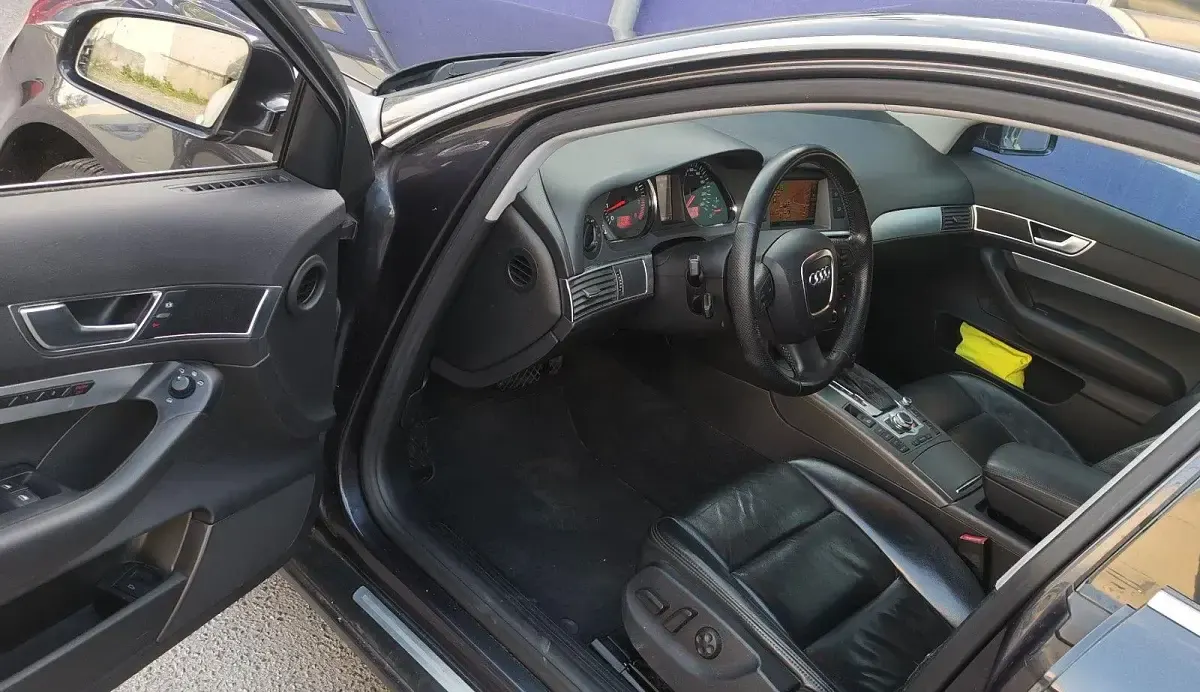 Gebraucht Audi A6 Ambiente 177 PS (130 kW) 2006 Grau Limousine