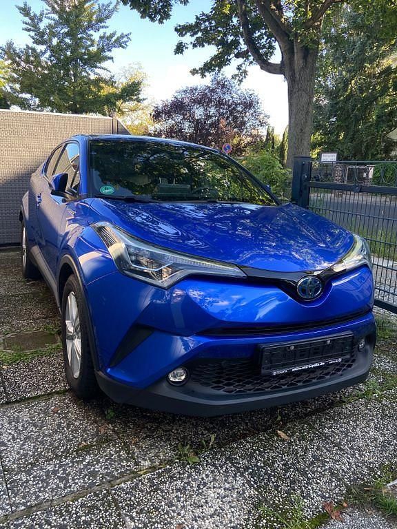 Blau Gebraucht 2019 Toyota C-HR Team SUV | 18.990 € (Fairer Preis) - Bild 1/4