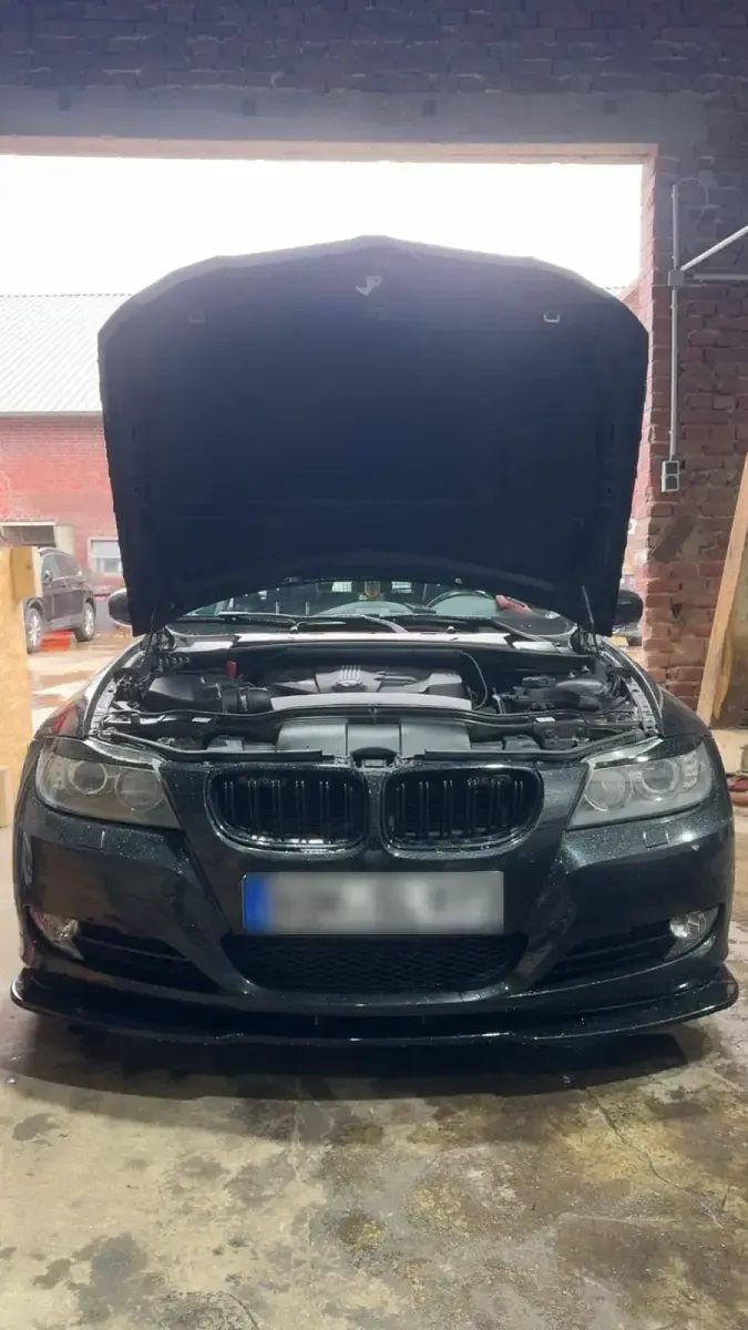 Second-hand BMW 320 235 CP (172 kW) 2012 Negru Break