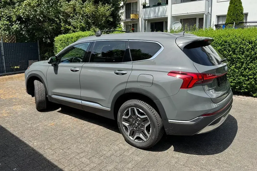 Gebraucht Hyundai Santa Fe Turbo 281 PS (206 kW) 2023 Grau SUV
