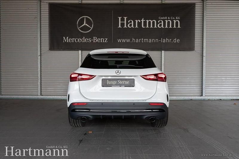 Gebraucht Mercedes GLA35 AMG AMG 306 PS (225 kW) 2024 Polarweiß SUV