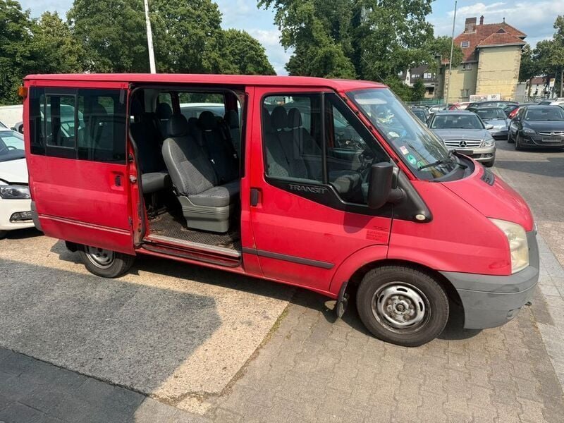Usado Ford Transit 86 CV (63 kW) 2009 Rojo Familiar