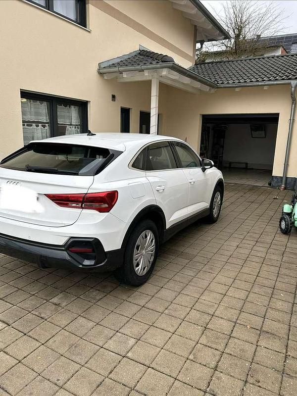 Gebraucht Audi Q3 Basis 150 PS (110 kW) 2020 Weiß SUV