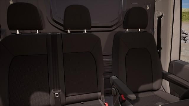 Neu VW Crafter 163 PS (119 kW) 2026 Candyweiß Van