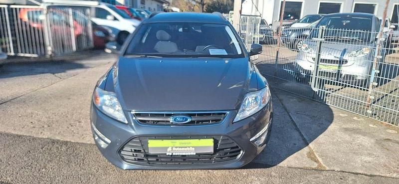 Gebraucht Ford Mondeo Champions Edition 140 PS (102 kW) 2013 Grau Limousine