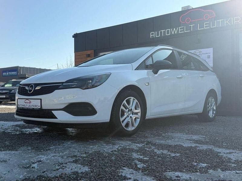Gebraucht Opel Astra Edition 145 PS (106 kW) 2022 Weiß Kombi