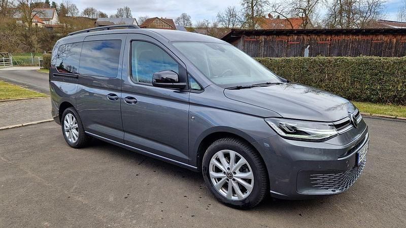 Gebraucht VW Caddy Maxi 122 PS (89 kW) 2022 Grau Van / Kleinbus