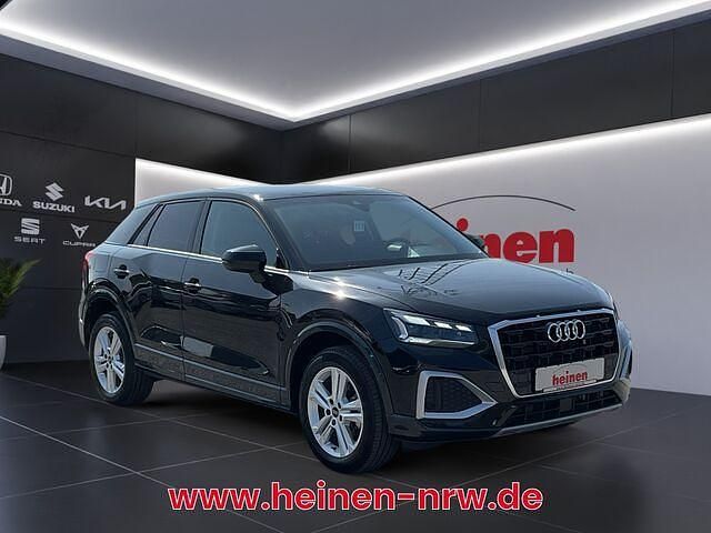 Używany Audi Q2 Advanced 150 KM (110 kW) 2024 Czarny SUV