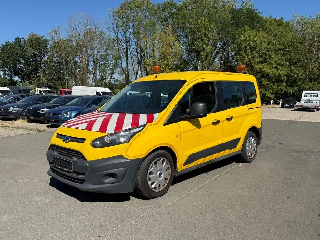Gebraucht Ford Tourneo Connect 101 PS (74 kW) 2015 Van / Kleinbus