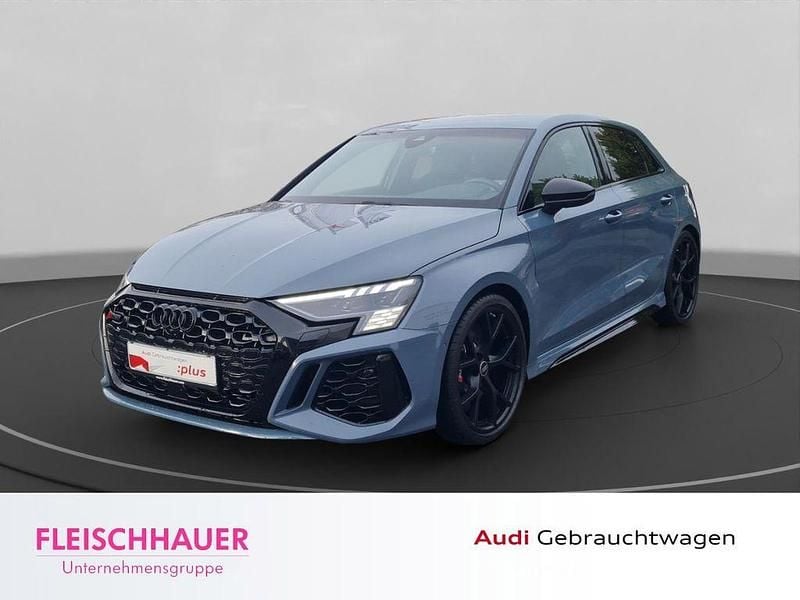 Grau Gebraucht 2023 Audi RS3 Advanced Limousine | 50.790 € (Guter Preis) - Bild 1/4