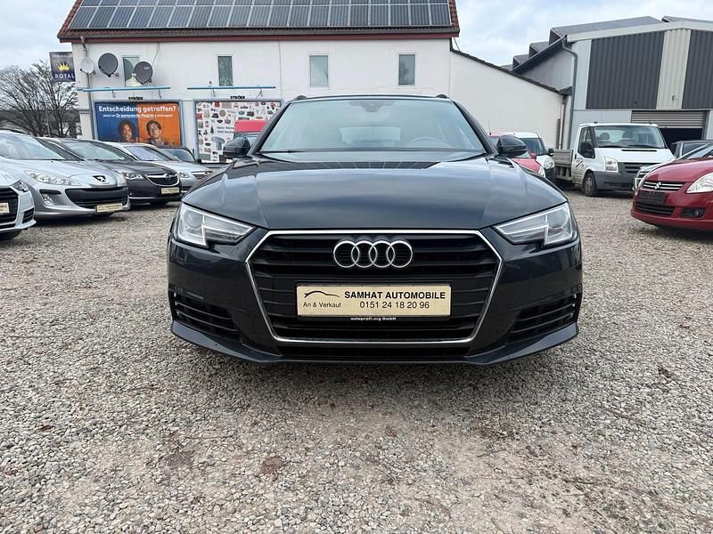 Second-hand Audi A4 Basis 150 CP (110 kW) 2016 Gri Break