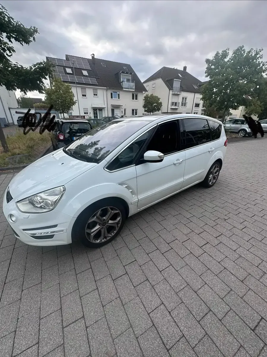 Gebraucht Ford S-MAX Business Edition 160 PS (117 kW) 2015 Weiß Van / Kleinbus