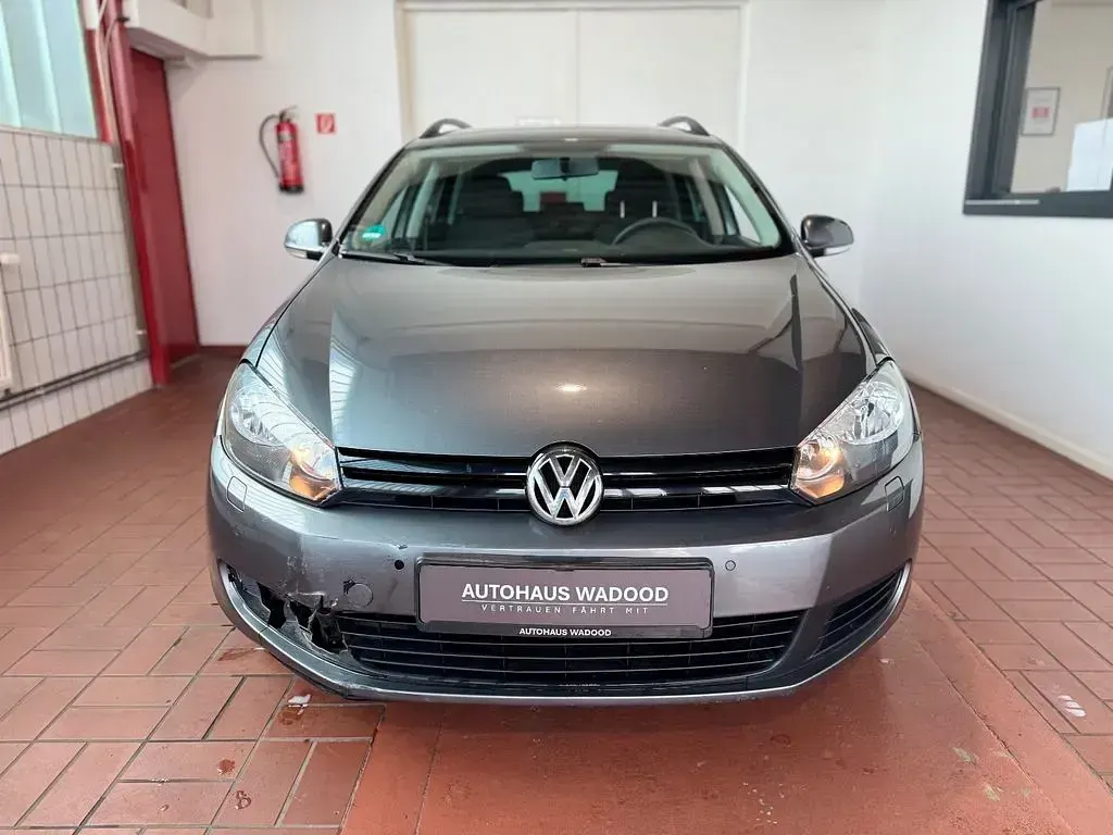 Gebraucht VW Golf VI Trendline 80 PS (58 kW) 2011 Grau Kleinwagen
