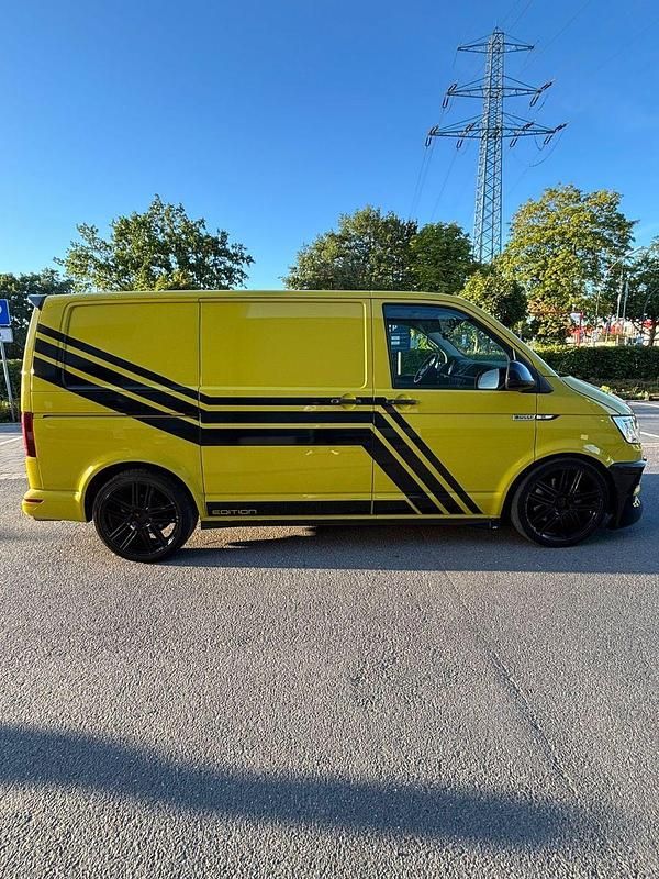 Gebraucht VW Transporter 204 PS (150 kW) 2018 Gelb Van