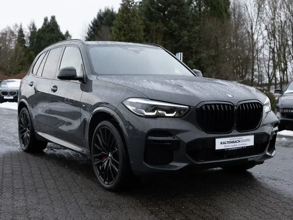 Gebraucht BMW X5 M Sport 340 PS (250 kW) 2023 Grau SUV