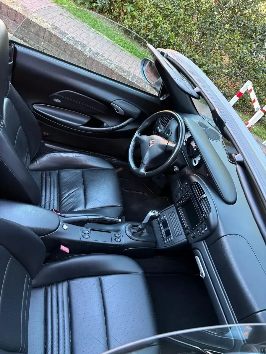 Gebraucht Porsche 986 Boxster 228 PS (167 kW) 2004 Grau Cabrio