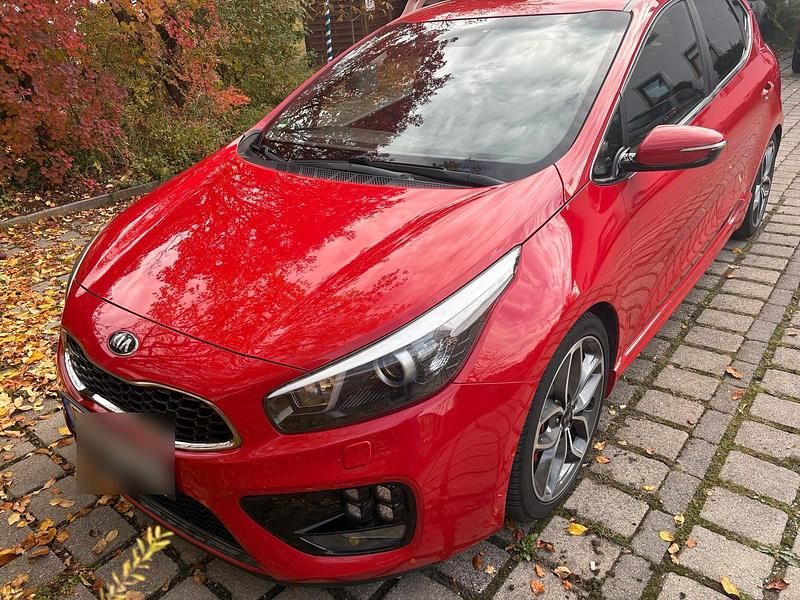 Gebraucht Kia Ceed GT GT 204 PS (150 kW) 2017 Rot Limousine
