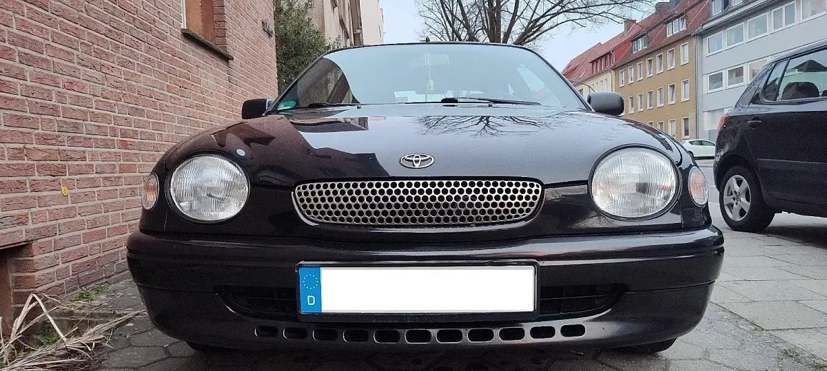 Gebraucht Toyota Corolla 86 PS (63 kW) 1999 Schwarz Kleinwagen