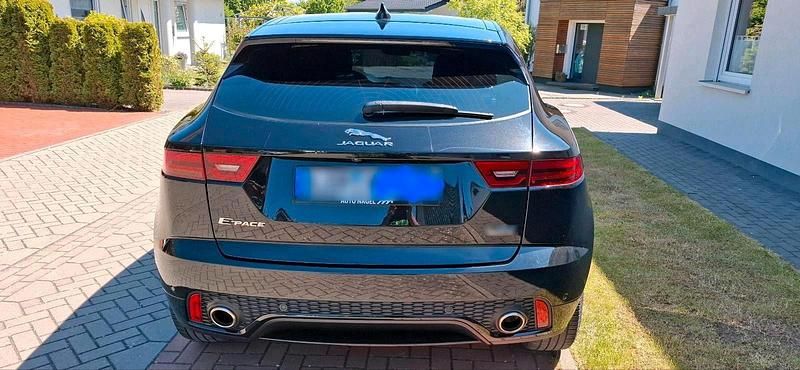 Gebraucht Jaguar E-Pace R 180 PS (132 kW) 2018 Schwarz SUV